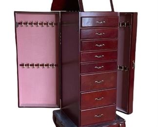 Jewelry hutch