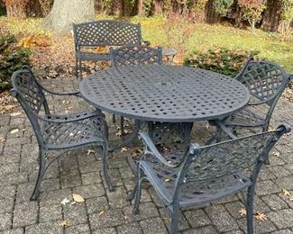 Metal patio furniture 