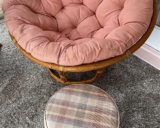 Papasan chair