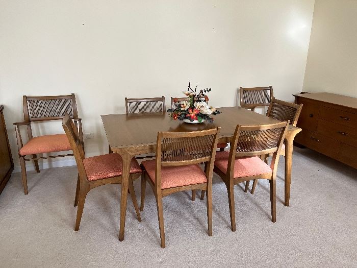 MCM Drexel Profile dining room set includes extension dining table w/ 3 leaves, 6 side and 2 arm chairs, buffet