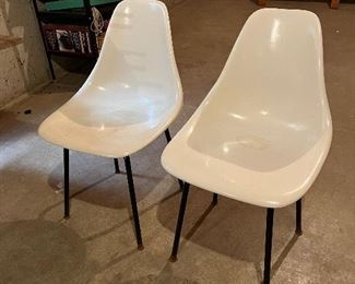 vintage fiberglass chairs
