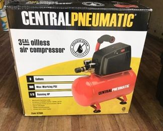 Centralpneumatic 3Gal 100PSI Air Compressor