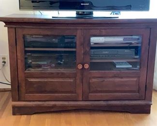 Entertainment cabinet, TV stand