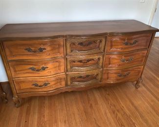 Moosehead furniture dresser