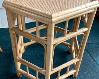 octagon wicker table