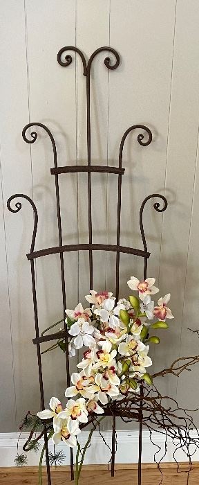 WROUGHT IRON TRELLIS WITH FLOWERS
