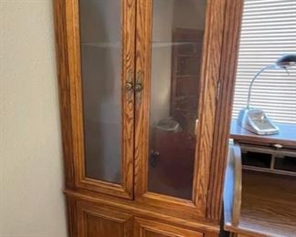 Oak Glass Door Cabinet	75.5 x 30 x 19	HxWxD
