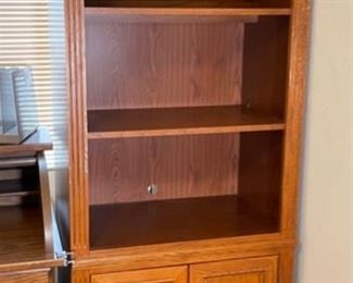 Oak Bookshelf Cabinet	75.5 x 30 x 19	HxWxD
