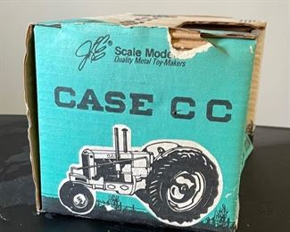 JLE Scale Models Case CC 1:16 Die Cast Model Limited Edition	Box: 6x10x7in	HxWxD
