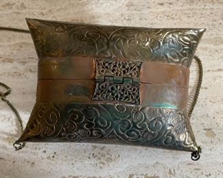 Vintage Brass Copper Pillow Purse Puffer	5x7x3in	HxWxD
