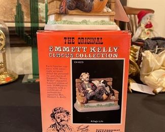 The Original Emmett Kelly Circus Collection Clown A Dog’s Life 9,566/15,000 With Original Box	5x3x4.5 inches	HxWxD
