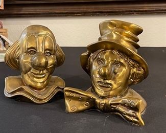 2 Bronze Clown Head  Sculpture’s	1)5x4x5.5 inches. 2) 4.5x3.5x5.5 inches	
