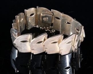 Mexican Modernist Sterling Silver Vintage Face Bracelet Hinged Link Profile 925 Taxco 	Size: 7.25in  27mm W	
