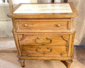 Thomasville Travertine Top 3 Drawer Nightstand SINGLE	26 x 25 x 16	HxWxD
