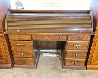 Faux Veneer Roll Top desk	40 x 54 x 24	HxWxD
