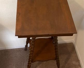 Antique Spindle Leg Side Table	28 x 14.5 x 14.5	HxWxD
