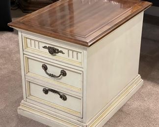 Vintage Single Nightstand	21x18x26in	HxWxD
