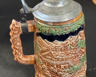 Vintage German Beer Stein Music Box	8in H	
