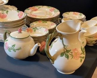 50 pc Franciscan Desert Rose China Set Dinnerware	50 piece	
