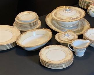 34pc Set Noritake Grafton		
