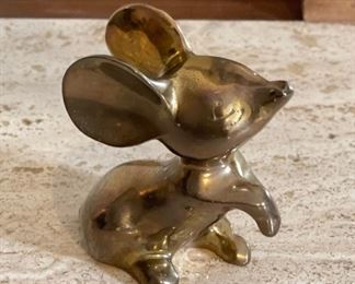 Metal Mouse Figurine	4x3x4in	HxWxD
