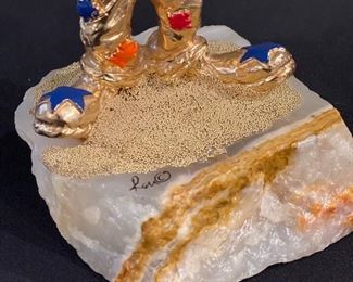 Vintage Signed Ron Lee Hitchhiking Hobo Clown Figurine Onyx Base 24k Gold Accent	3.5x3.5x6.5 inches	HxWxD

