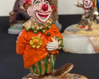 Vintage Signed Ron Lee Smiling Clown	3.5x3x5.5	HxWxD
