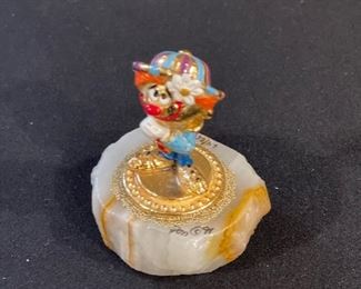 Vintage Signed Ron Lee Clown folded hands orange hair 1991 ‘L-332 Dreamin’ 64/2500	2x2x3 inches	HxWxD
