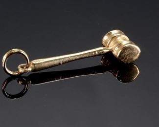 14k Gold Judge Gavel Charm Pendant 	28x9mm	
