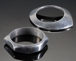 2pc 1980s Modern Aluminum Bangle Bracelet PAIR Glen Yank Style	Sz 8	
