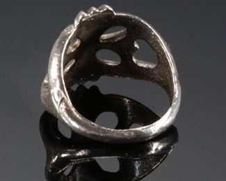 Vintage Navajo Sand Cast Silver Ring Native American SZ: 5	Size: 5 	