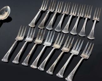 35pc Tuttle Onslow Sterling Silver Partial Flatware Set Silverware 		
