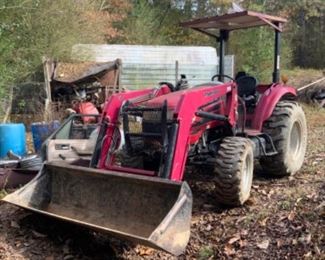 Mahindra 5010 w/655 hrs. $15,000