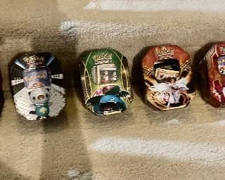 Pokemon in Tins
