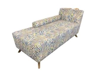  Billy Haines Style Daybed
Est. $1,000-$1,500