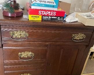 Antique wash stand