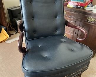 Fabulous Leather Desk Chair