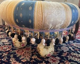 McKenzie child’s foot stool