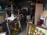 overall view of storage unit.