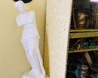 White Venus do milo sculpture 