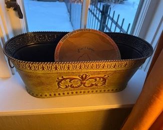 Planter & Grand Rapids Wooden Bowl