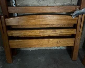 This End Up Classic Bunk Beds SOLID WOOD