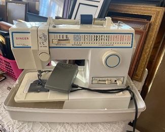 Singer Sewing Machine