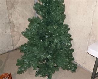 14 Christmas Tree