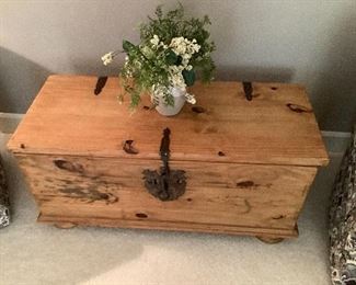 AWESOME ANTIQUE ENGLISH PINE TRUNK WITH BLACK IRON HARDWARE