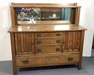Fine Arts & Crafts Quarter Sawn Oak Buffet
