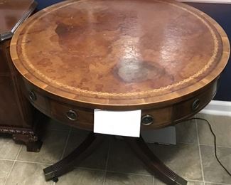 Baker drum table