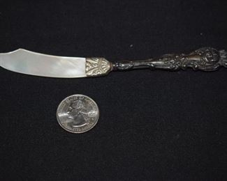 Antique Sterling & Mother of Pearl Caviar Knife
