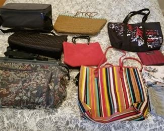 Luggage & Totes $5 - $20 each.  Large purses $7 each!