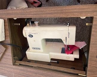 sewing machine